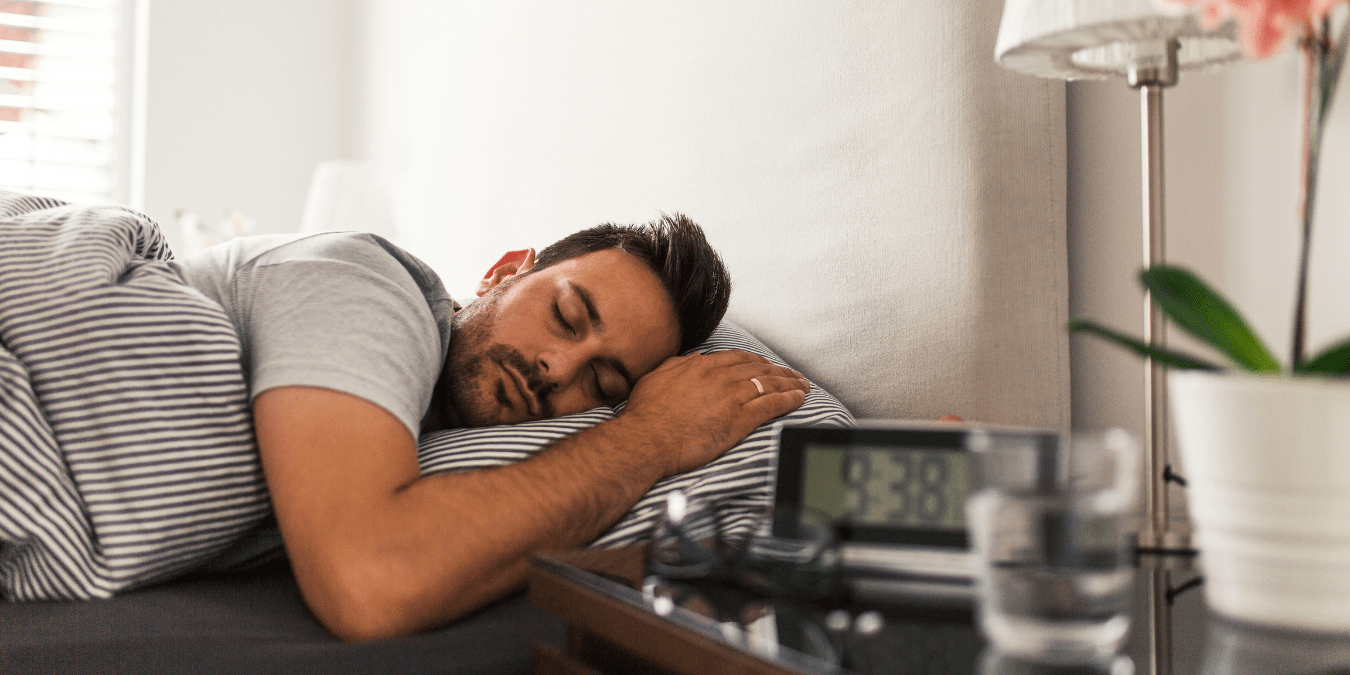 Therapists Reveal the One Bedtime Habit That Rewires Anxious Brains While You Sleep